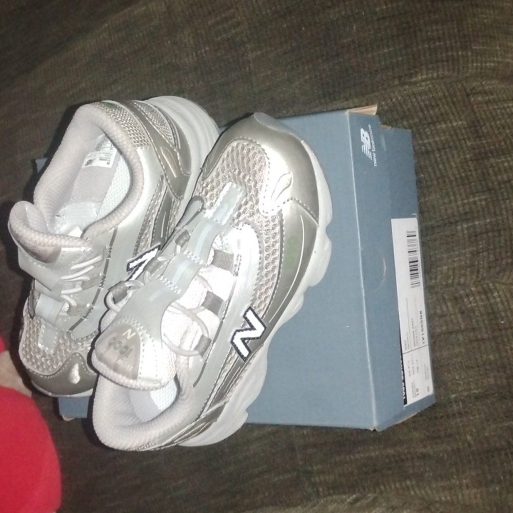 New Balance Kids Metallic Silver Sneakers